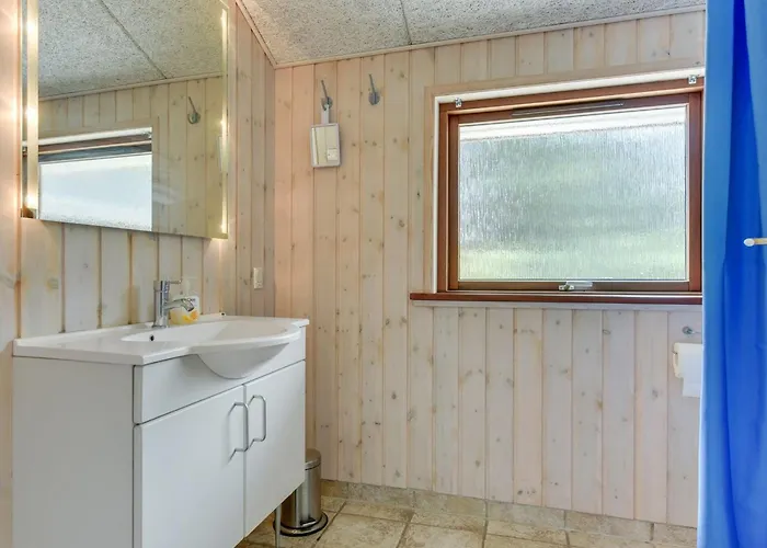 Holiday home Jonas - 2-4km From The Sea By Interhome *